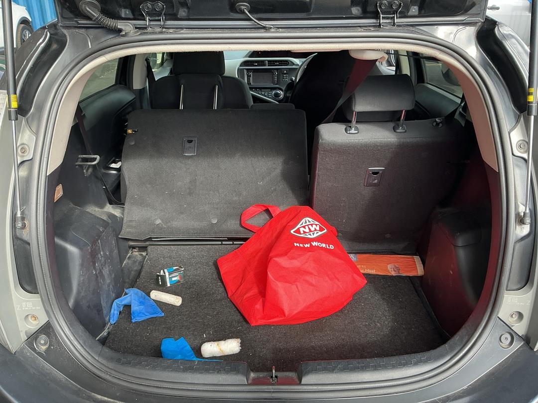 Photo '7' of Toyota Aqua