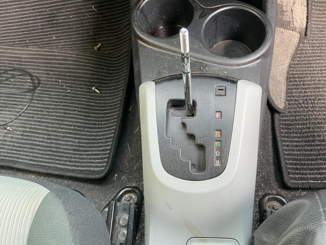 Photo '13' of Toyota Aqua