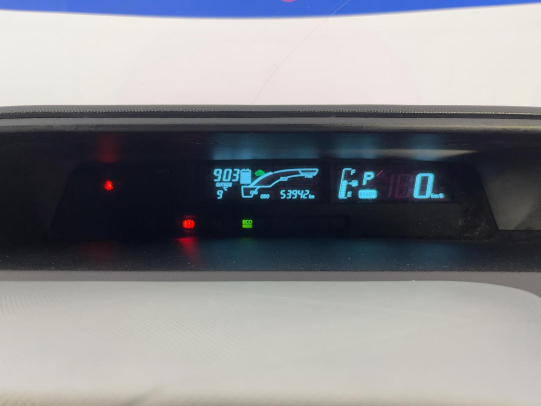 Photo '21' of Toyota Aqua