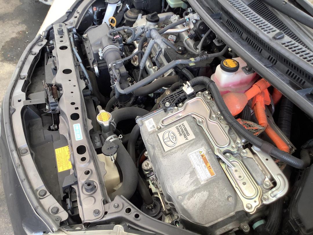 Photo '10' of Toyota Aqua