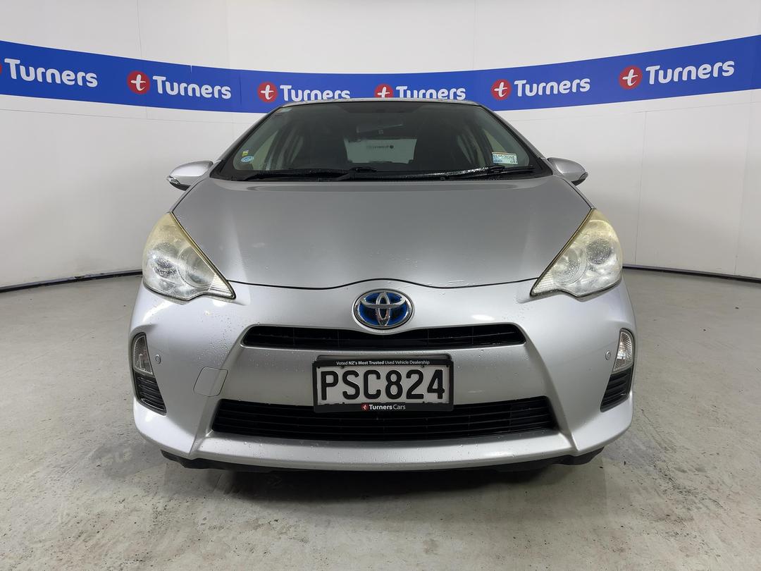 Photo '2' of Toyota Aqua