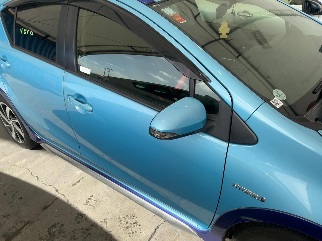 Photo '3' of Toyota Aqua