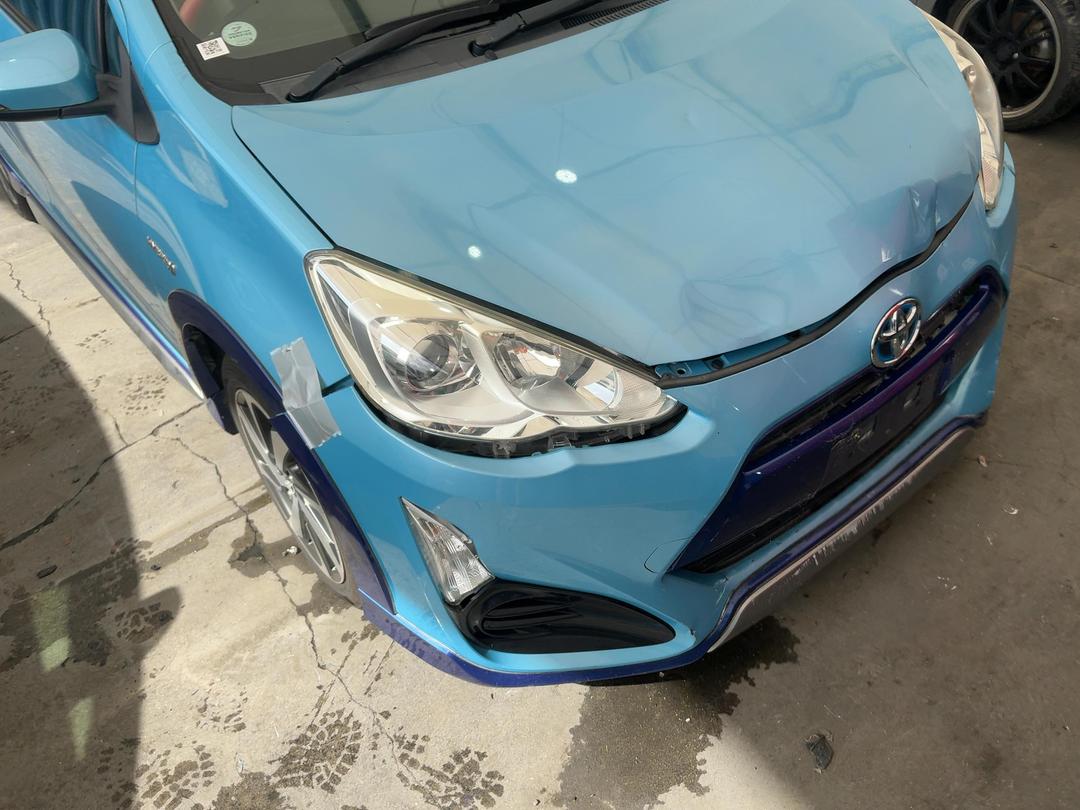 Photo '4' of Toyota Aqua