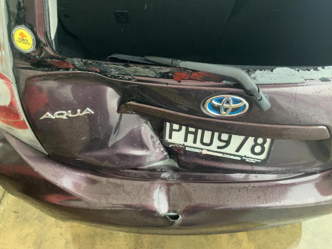 Photo '18' of Toyota Aqua Hybrid