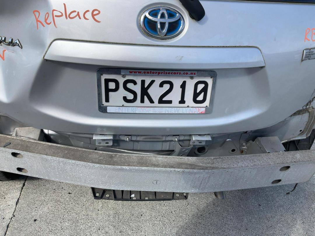 Photo '18' of Toyota Aqua