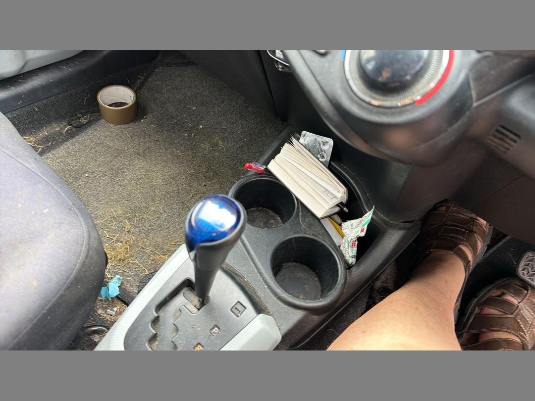 Photo '13' of Toyota Aqua