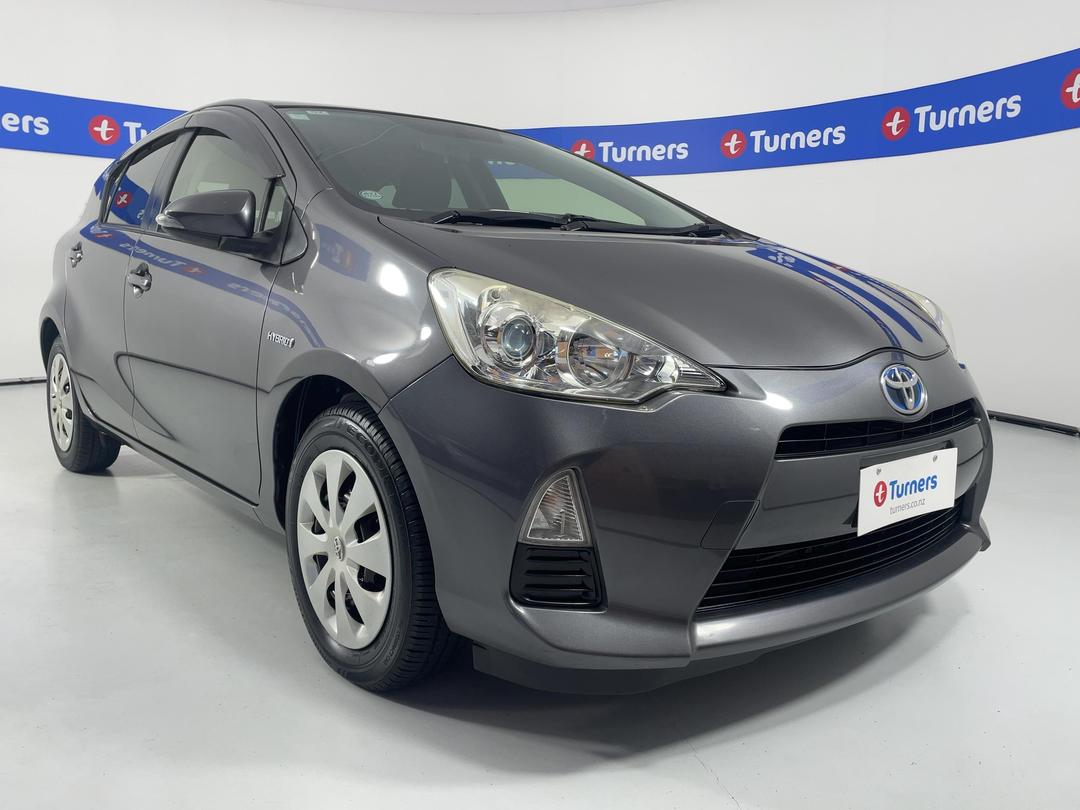 Photo '1' of Toyota Aqua