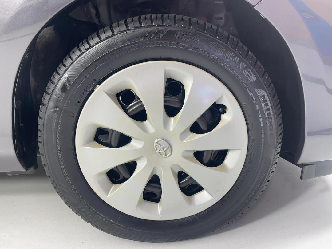Photo '9' of Toyota Aqua