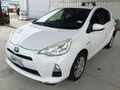 Thumbnail '3' of Toyota Aqua