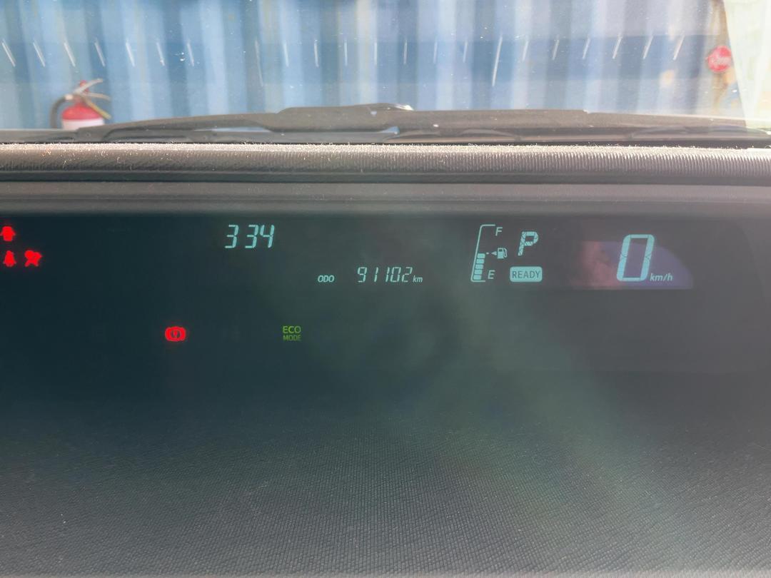 Photo '8' of Toyota Aqua