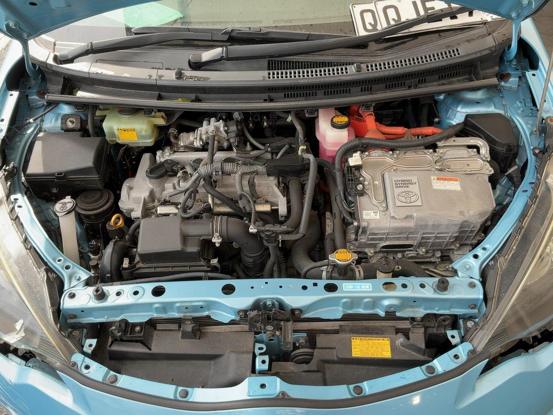 Photo '27' of Toyota Aqua Photo '27' of Toyota Aqua