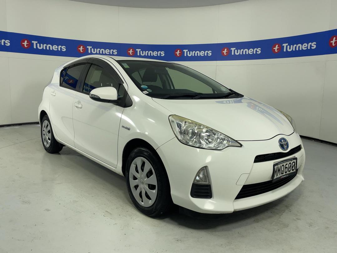 Photo '1' of Toyota Aqua