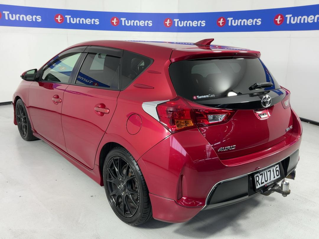 Photo '5' of Toyota Auris