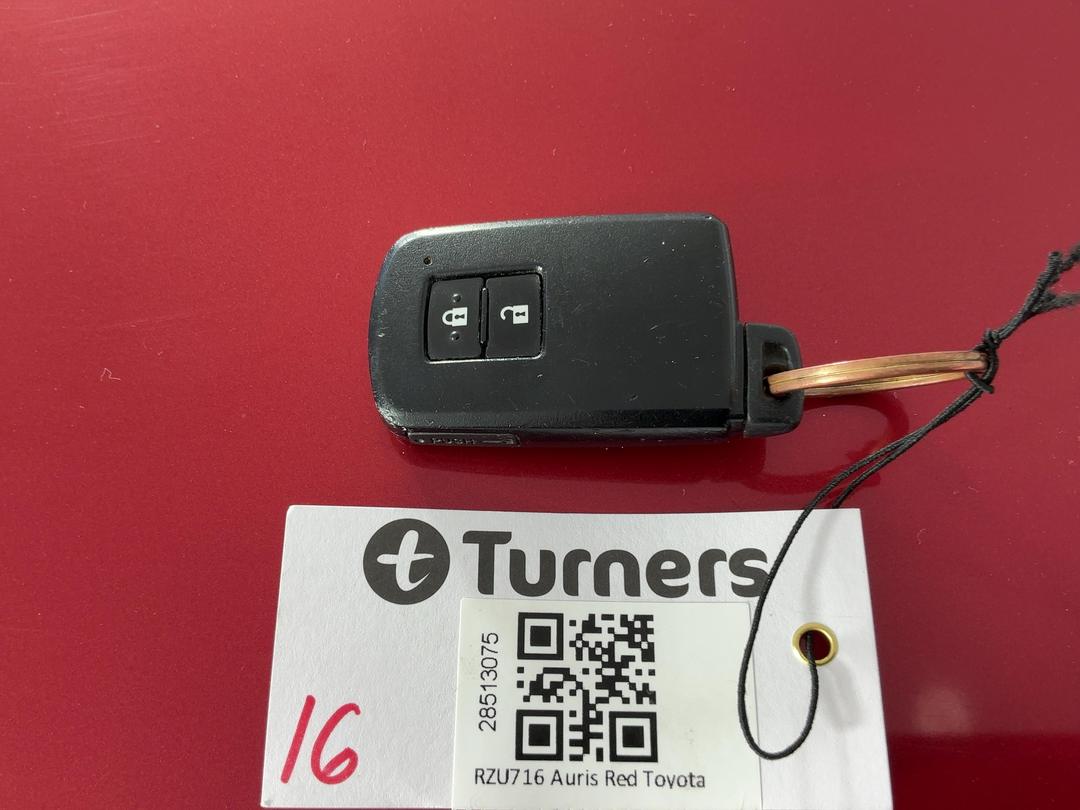 Photo '22' of Toyota Auris