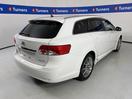 Thumbnail '7' of Toyota Avensis