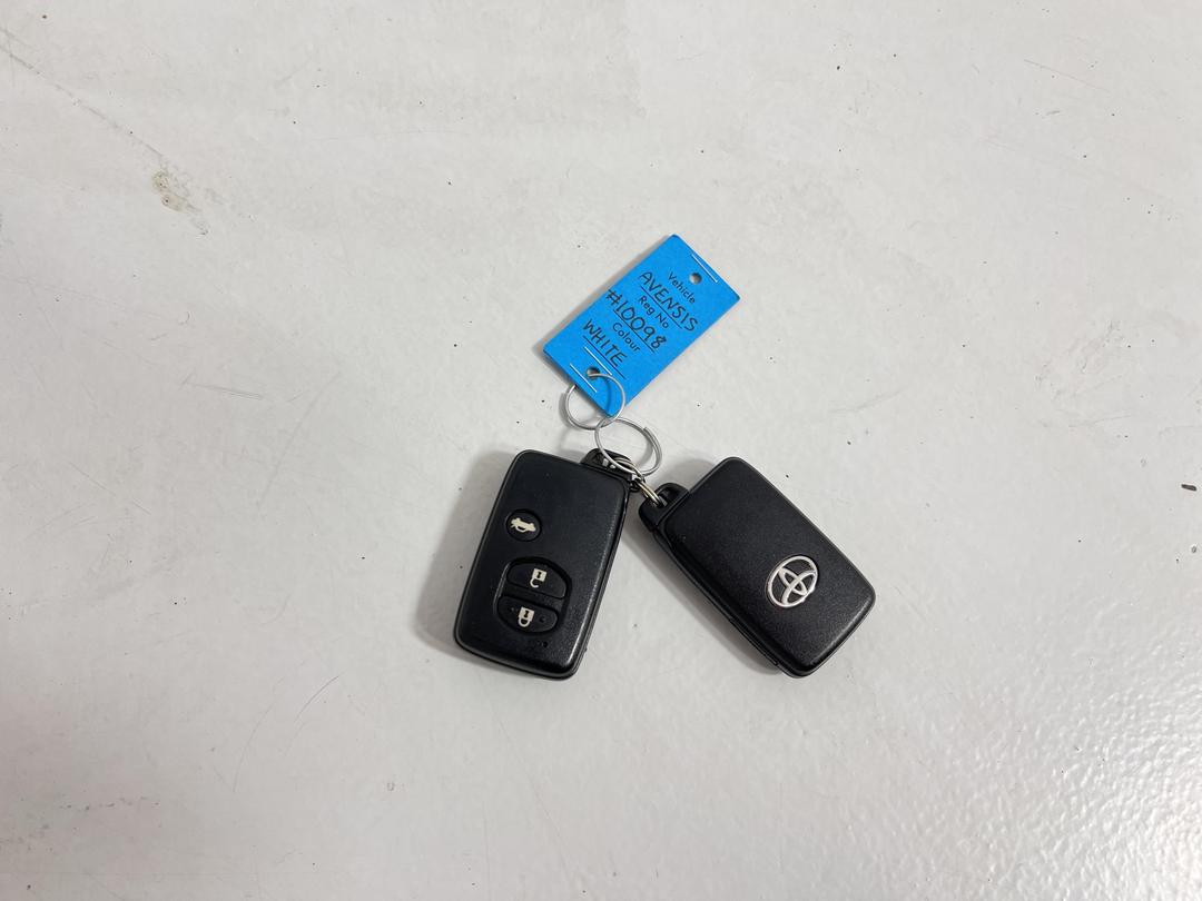 Photo '22' of Toyota Avensis