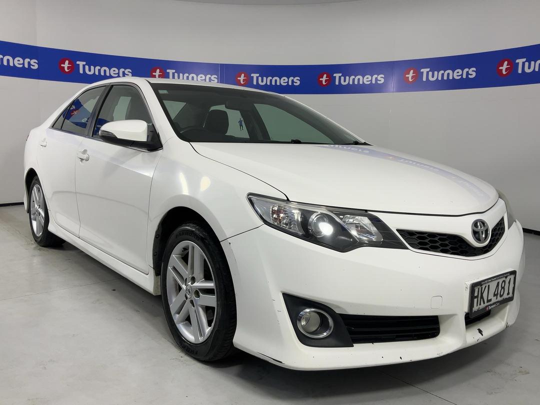 Photo '1' of Toyota Camry