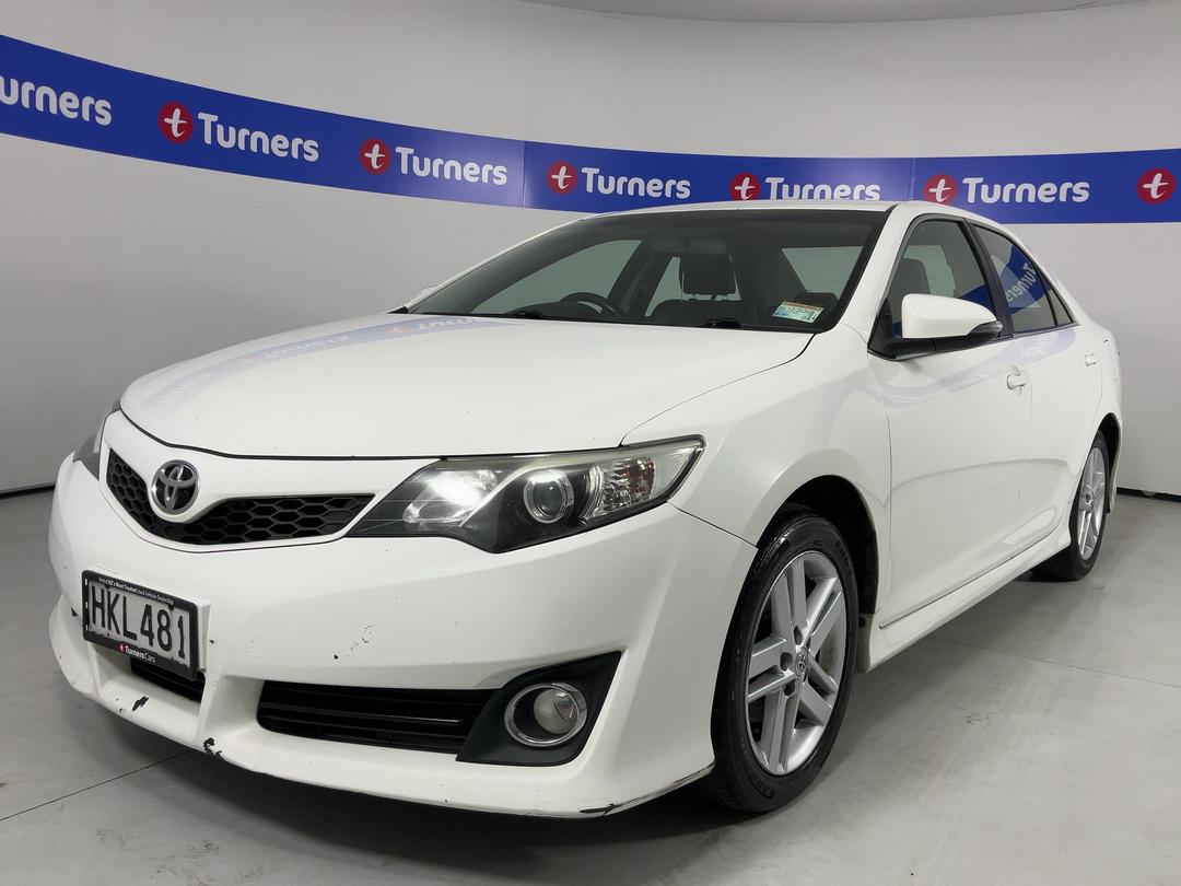 Photo '4' of Toyota Camry