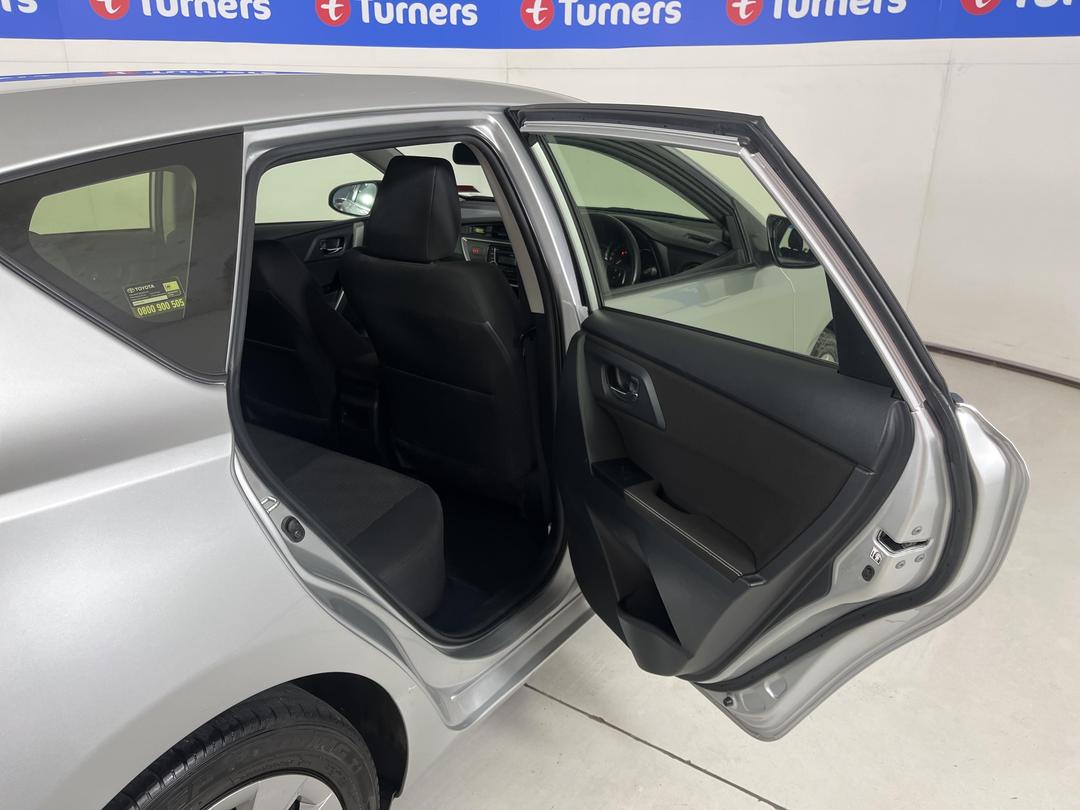 Photo '19' of Toyota Corolla