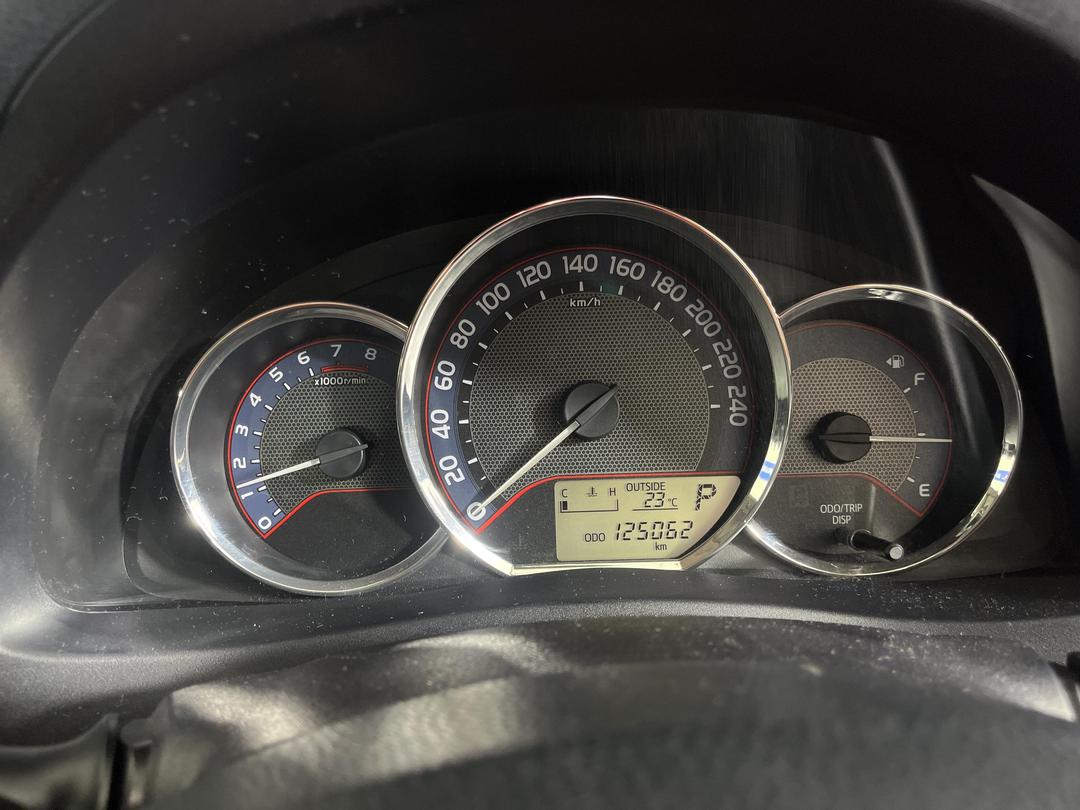 Photo '21' of Toyota Corolla