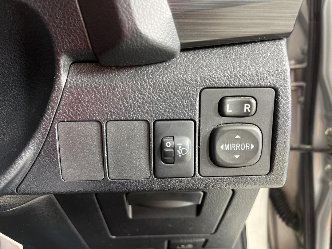 Photo '25' of Toyota Corolla