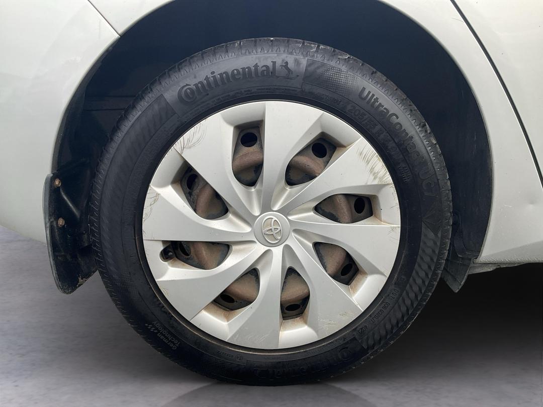 Photo '12' of Toyota Corolla