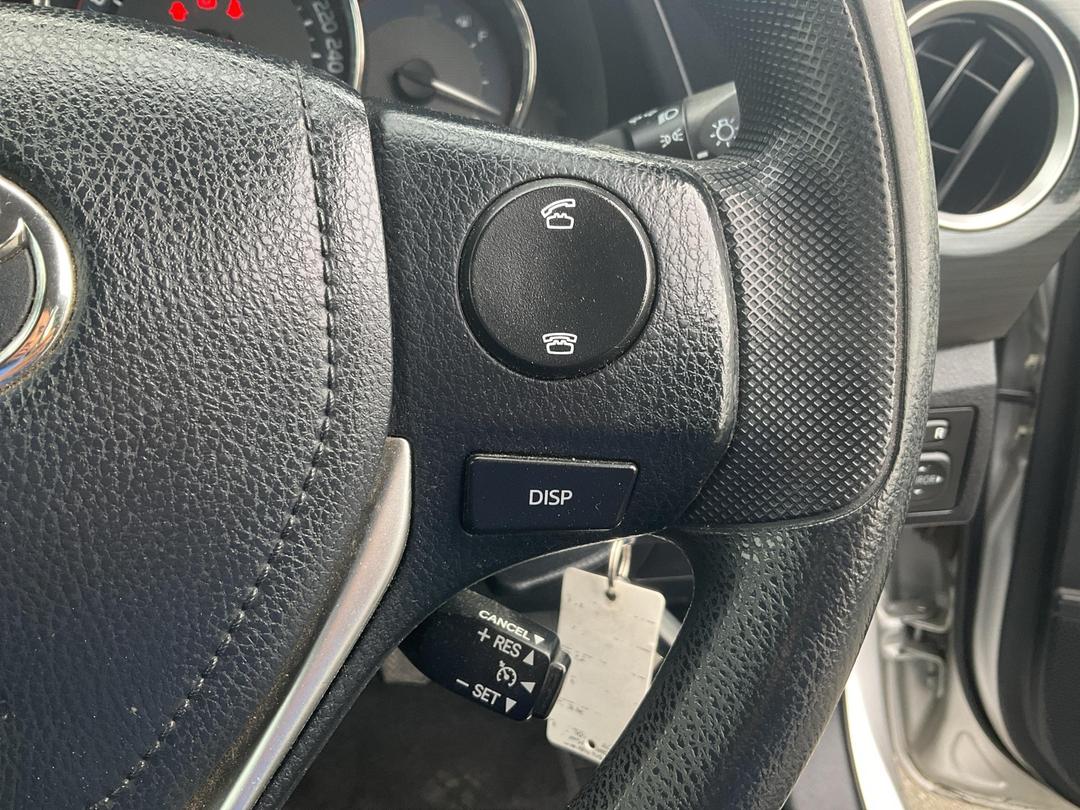 Photo '27' of Toyota Corolla