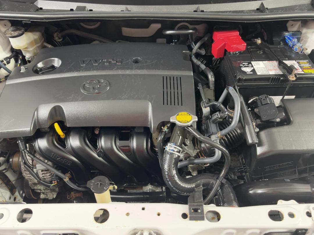 Photo '13' of Toyota Corolla
