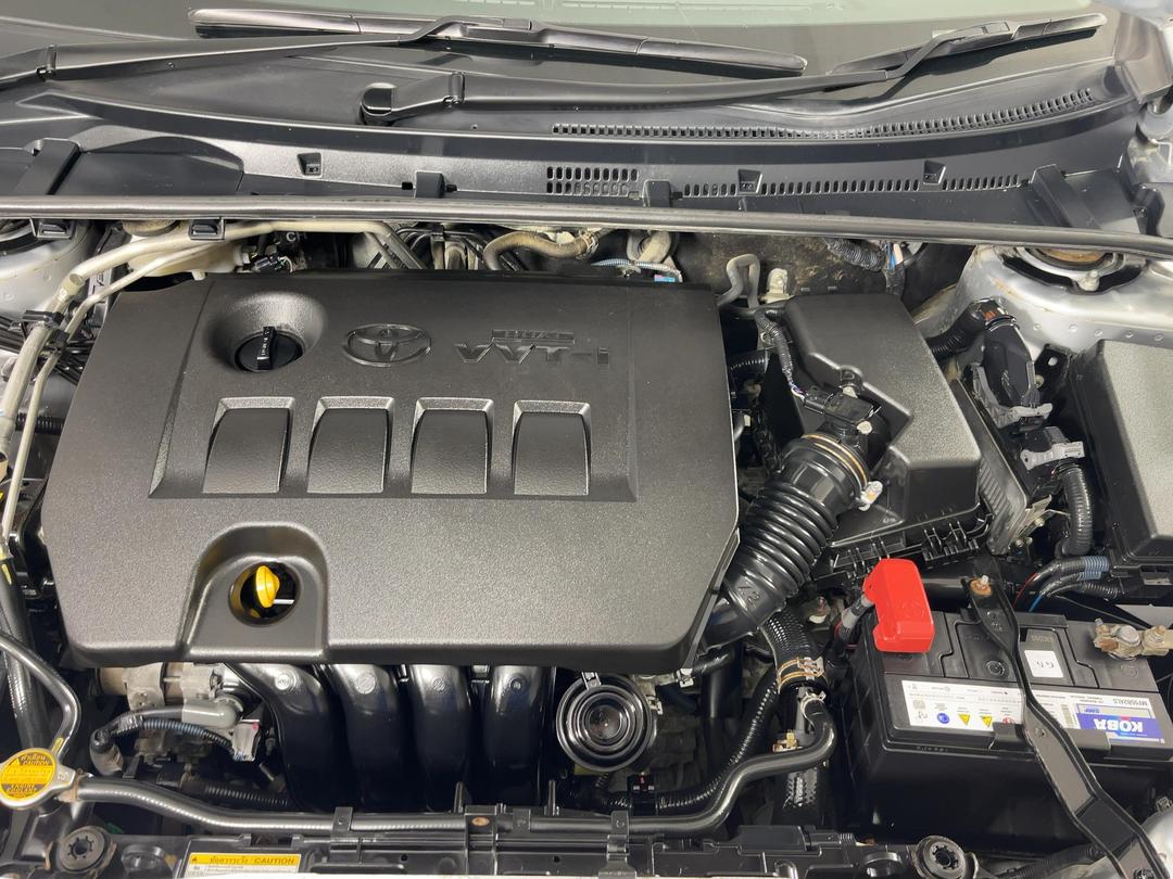 Photo '13' of Toyota Corolla