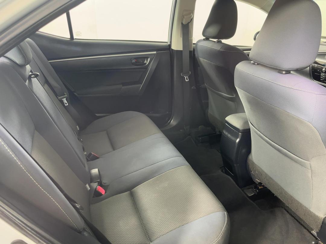 Photo '20' of Toyota Corolla