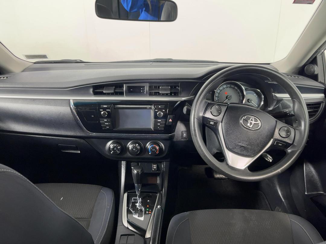 Photo '17' of Toyota Corolla