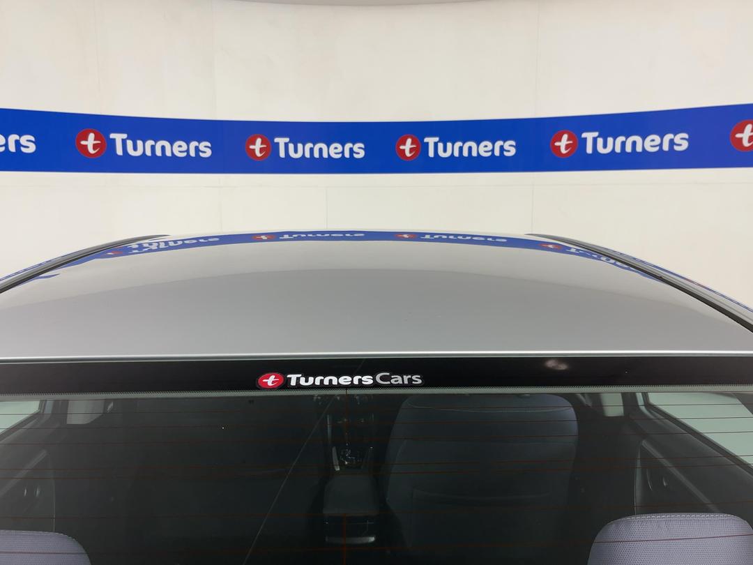 Photo '23' of Toyota Corolla