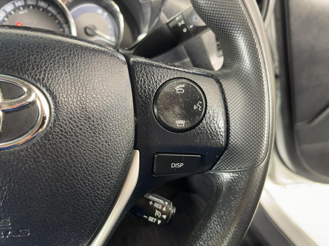 Photo '27' of Toyota Corolla