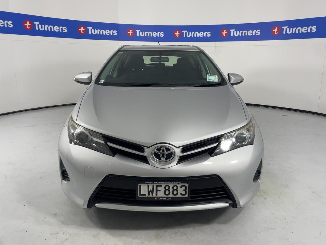 Photo '2' of Toyota Corolla