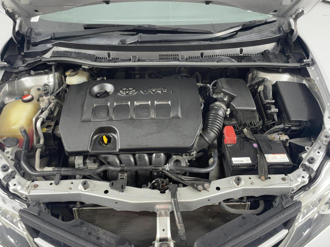 Photo '13' of Toyota Corolla