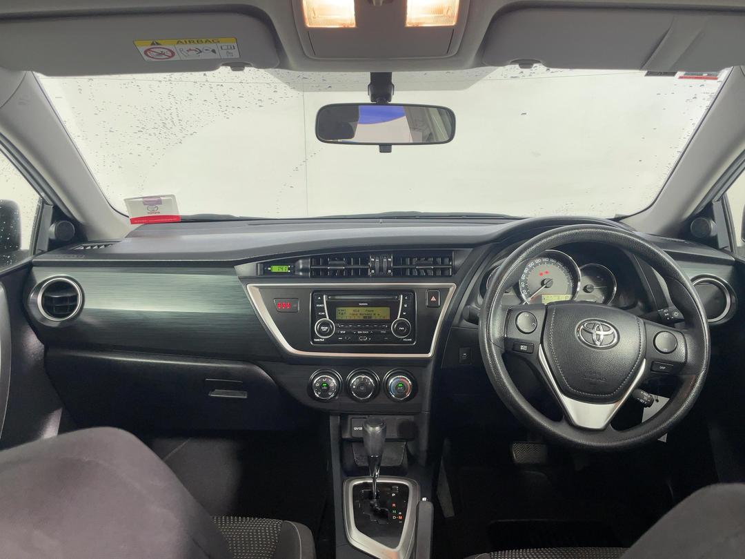 Photo '17' of Toyota Corolla