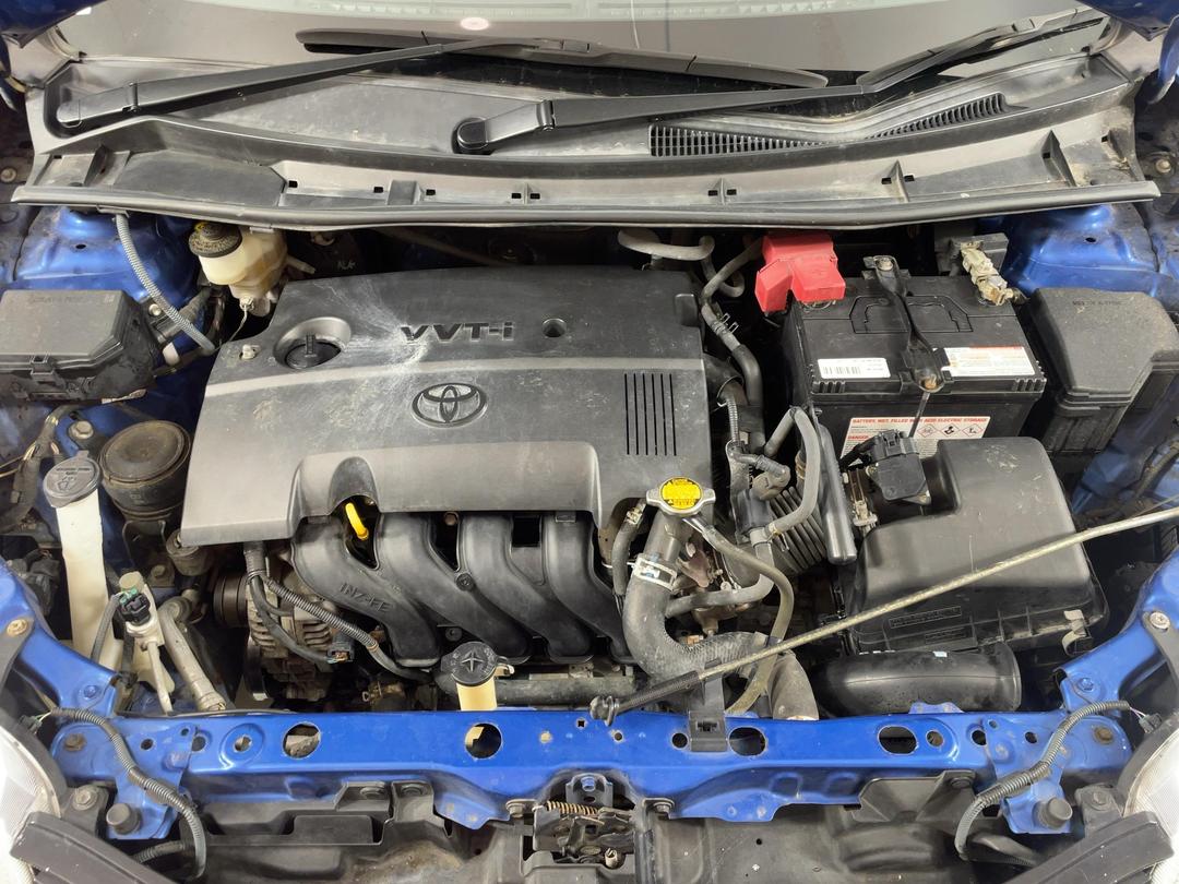 Photo '11' of Toyota Corolla GX Photo '11' of Toyota Corolla GX