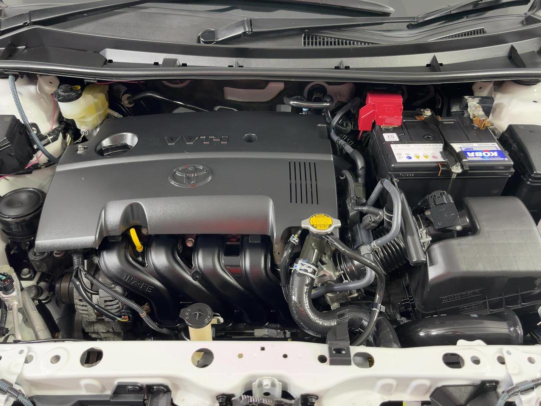 Photo '13' of Toyota Corolla