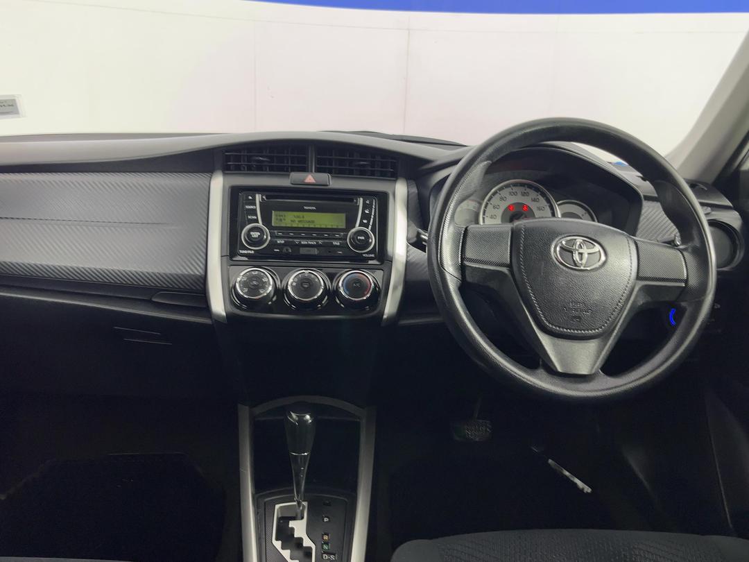 Photo '17' of Toyota Corolla