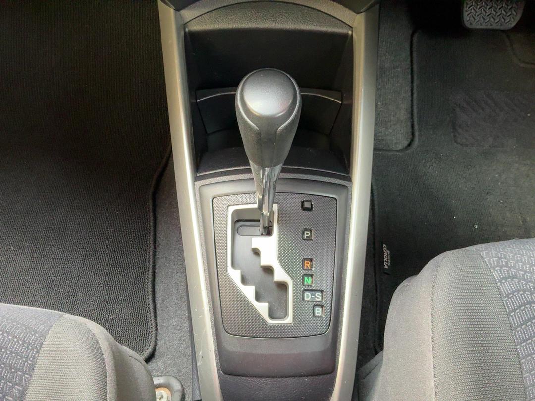 Photo '23' of Toyota Corolla