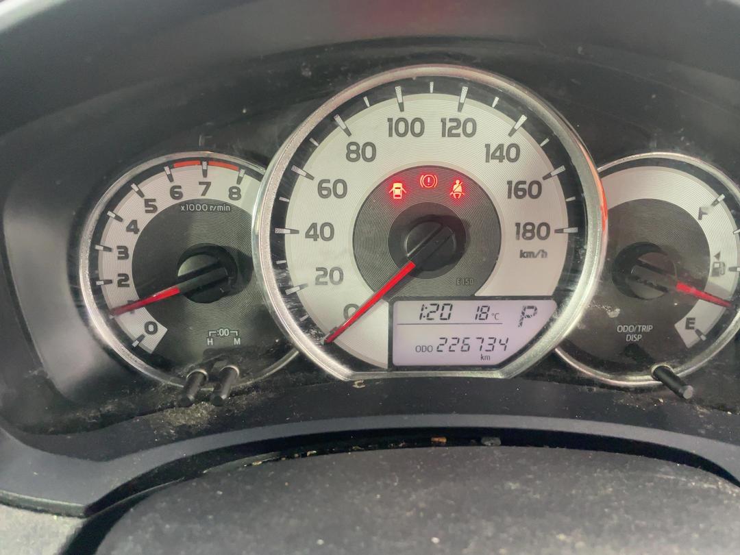 Photo '21' of Toyota Corolla