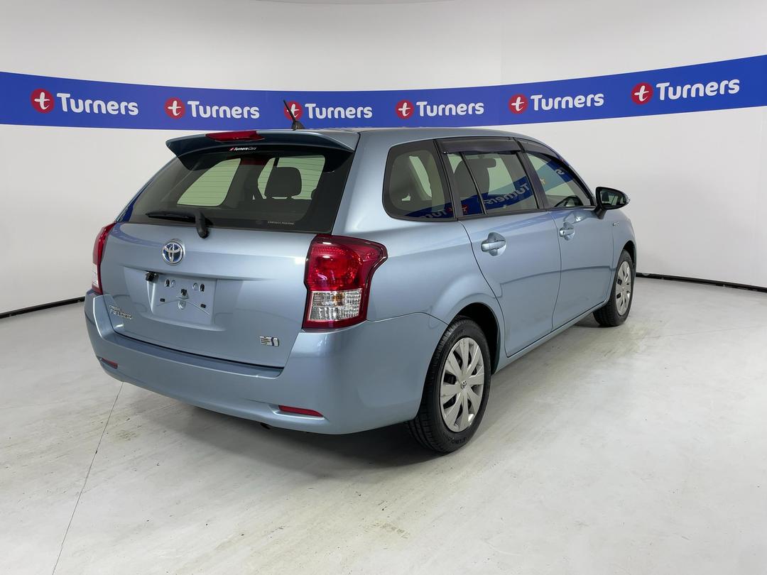 Photo '7' of Toyota Corolla Fielder