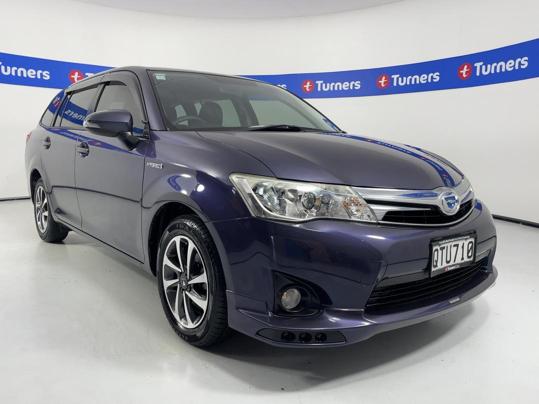 Photo '1' of Toyota Corolla Fielder