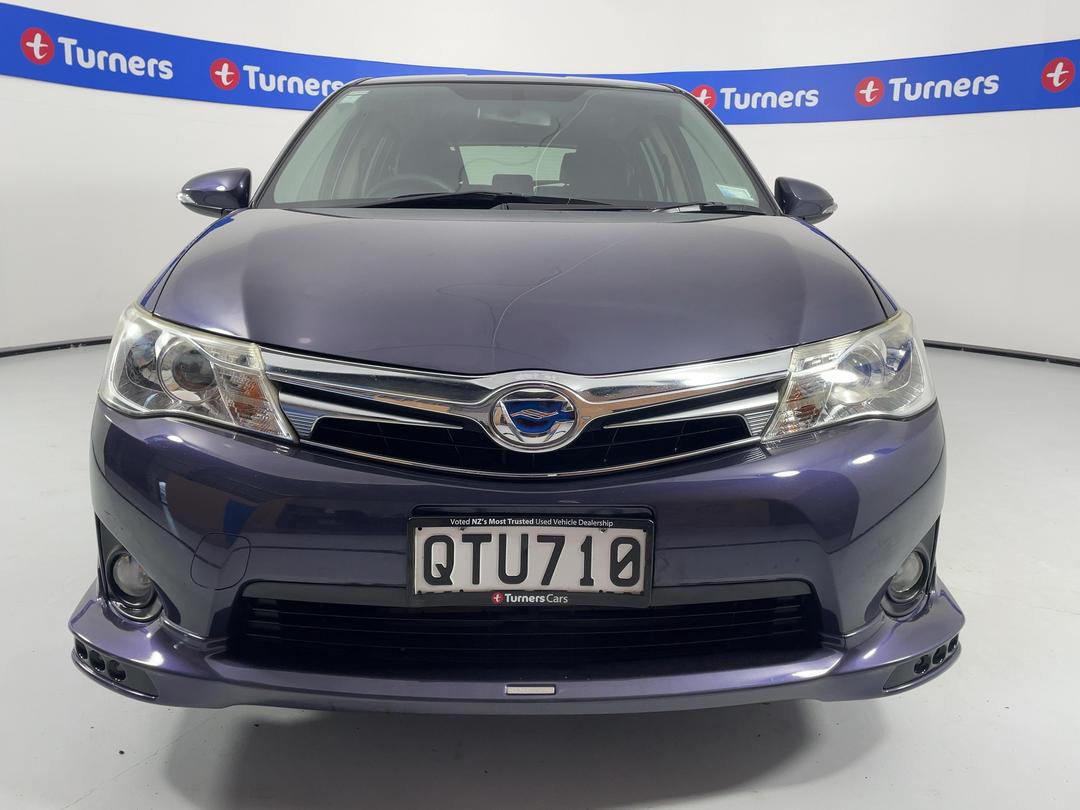 Photo '2' of Toyota Corolla Fielder
