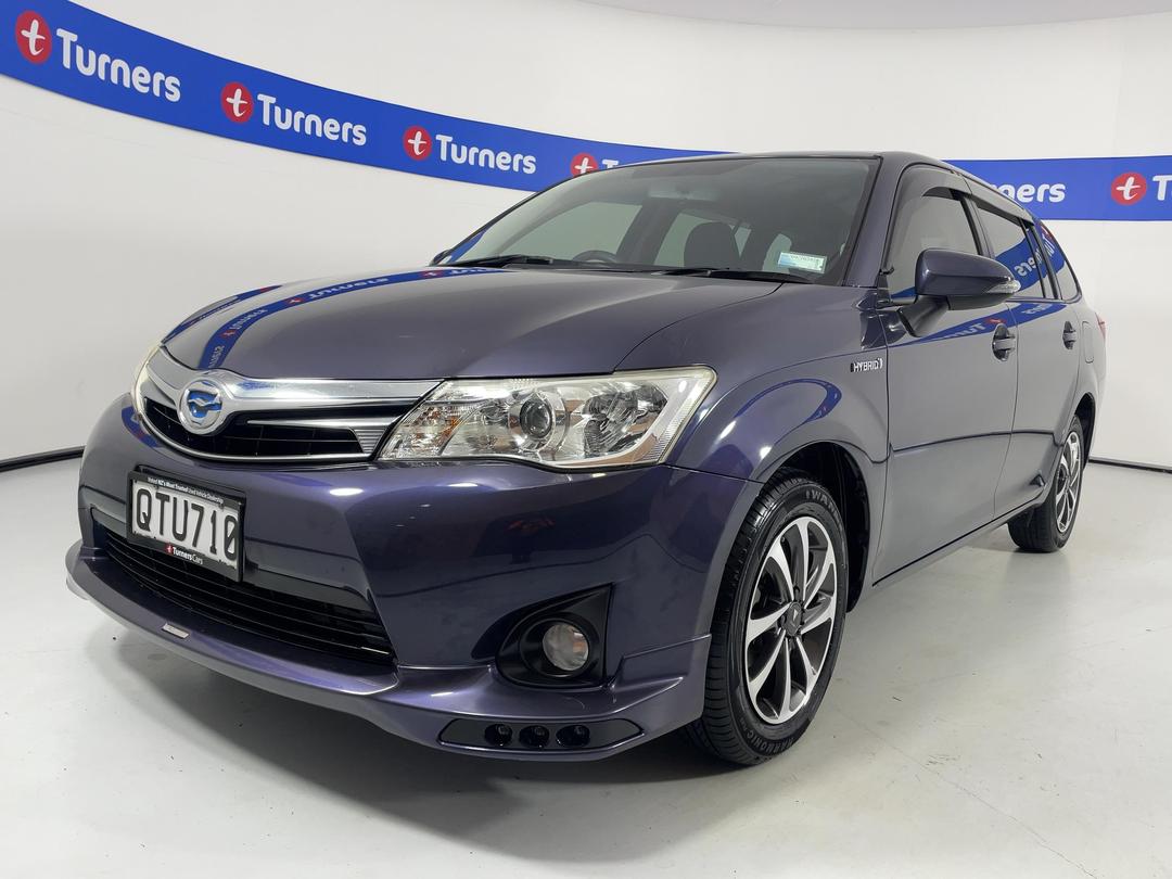 Photo '4' of Toyota Corolla Fielder