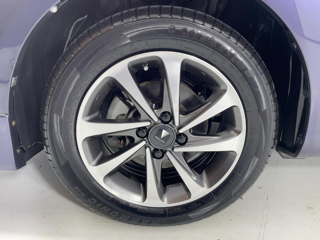 Photo '10' of Toyota Corolla Fielder
