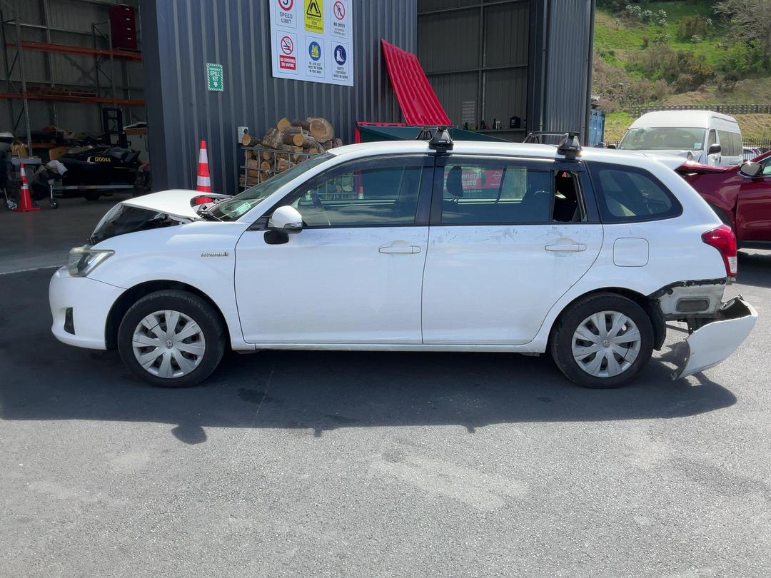Photo '5' of Toyota Corolla Fielder