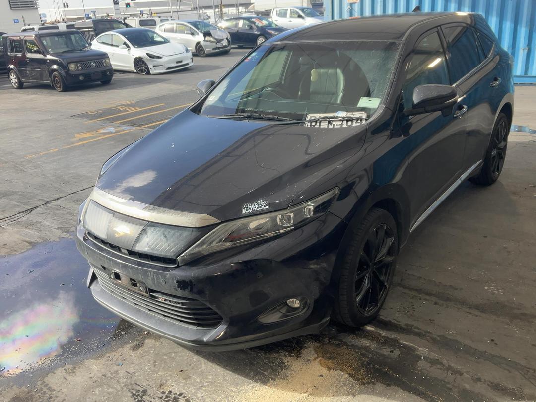 Photo '6' of Toyota Harrier Photo '6' of Toyota Harrier