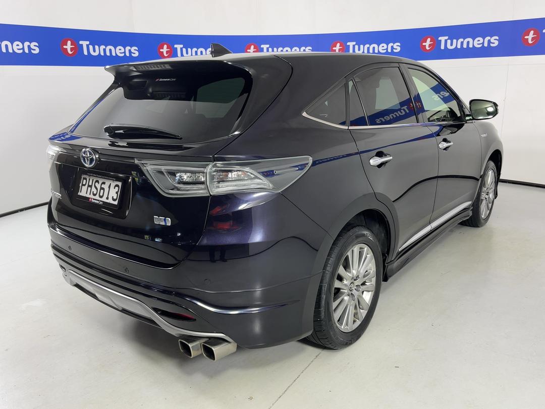 Photo '7' of Toyota Harrier