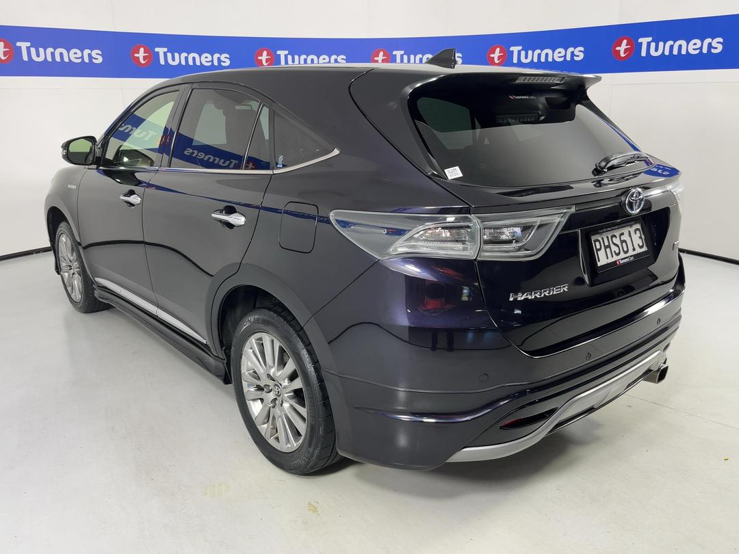 Photo '5' of Toyota Harrier